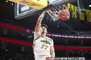 华体会-张镇麟去上海？媒体人表示关注今日注册更新 回复网友时点名金金