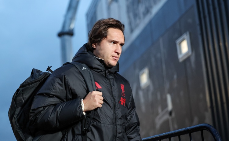 华体会app-记者：尤文未来几天将实质性尝试引进基耶萨，也在考虑小马尔蒂尼